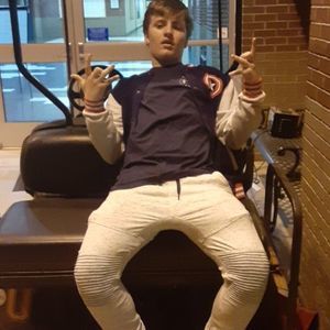 Meet your Posher, Justin